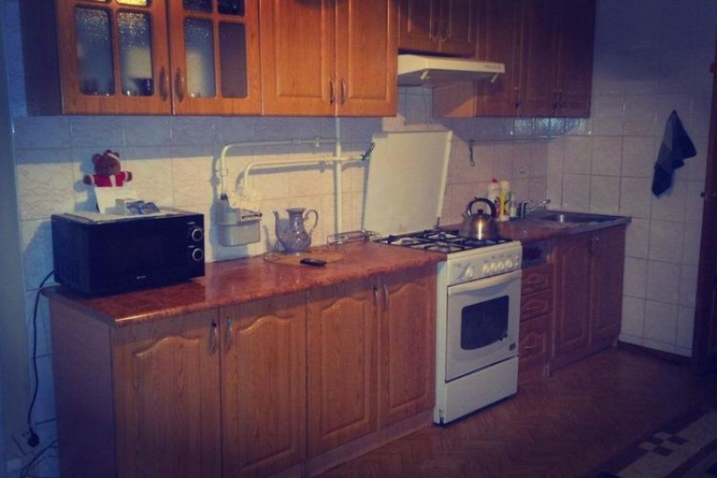 3-комнатная квартира, Рыбиновского ул. 88