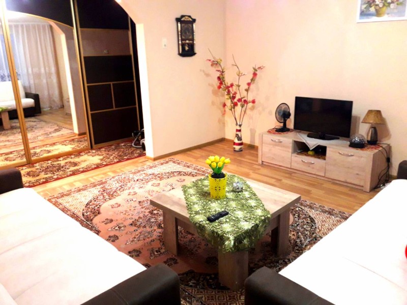 4-комнатная квартира, Горького Максима ул. 78/1