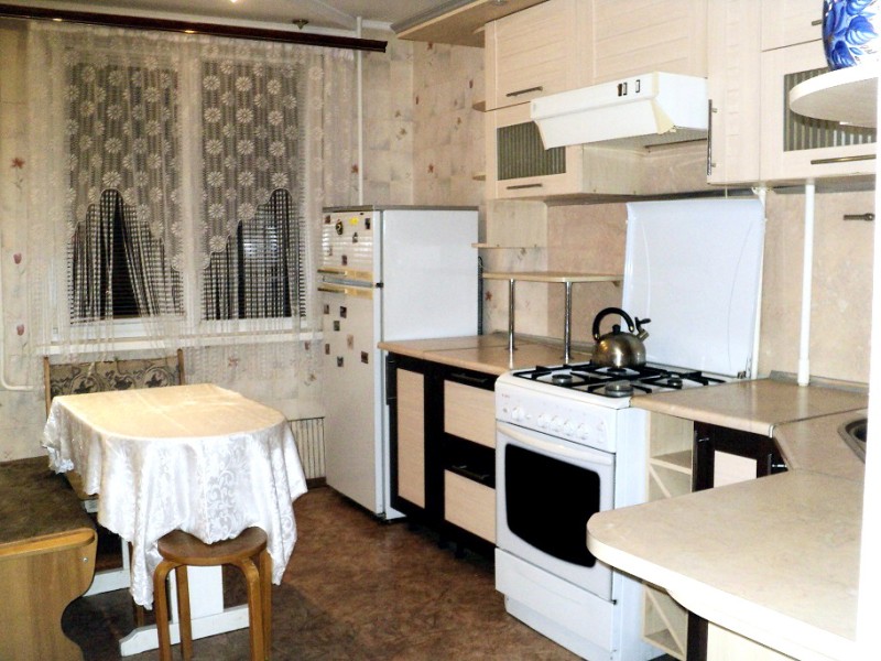 2-комнатная квартира, 2-й микрорайон 1