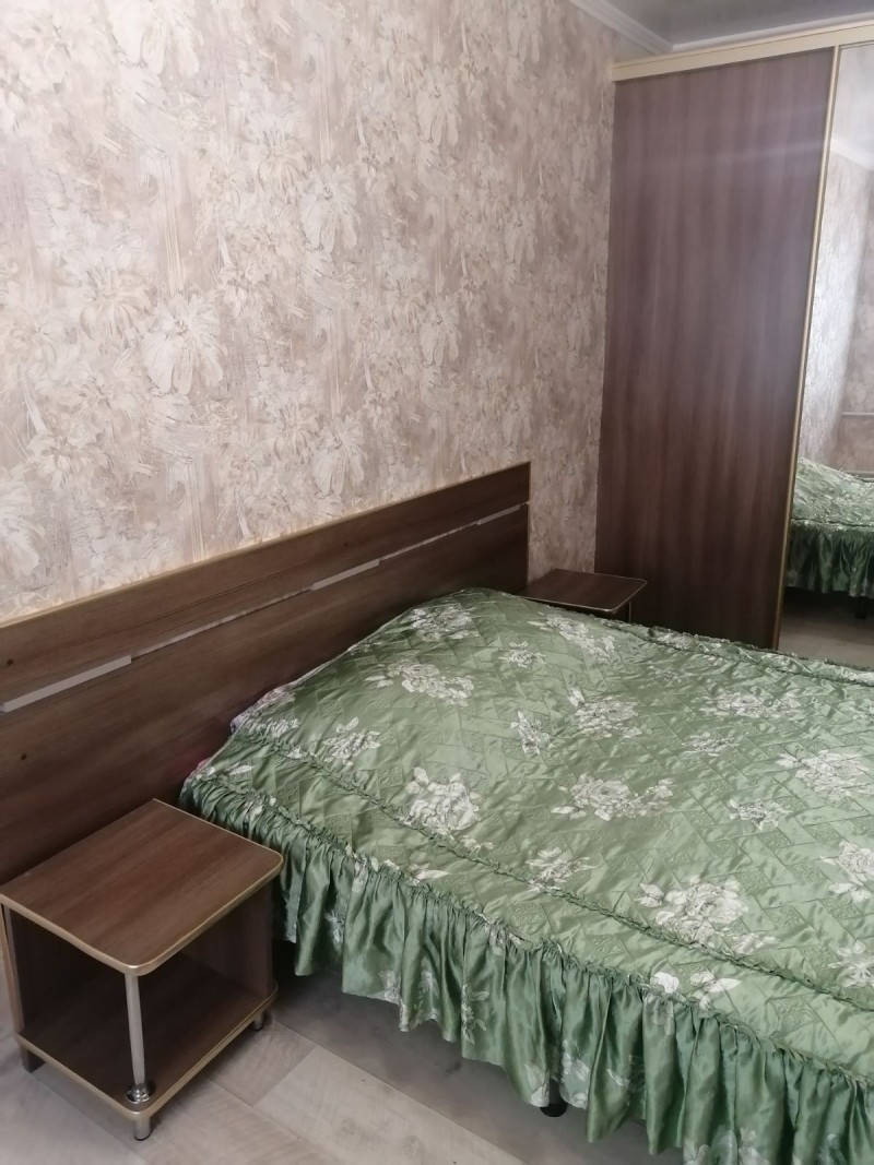 2-комнатная квартира, Ленина ул. 1