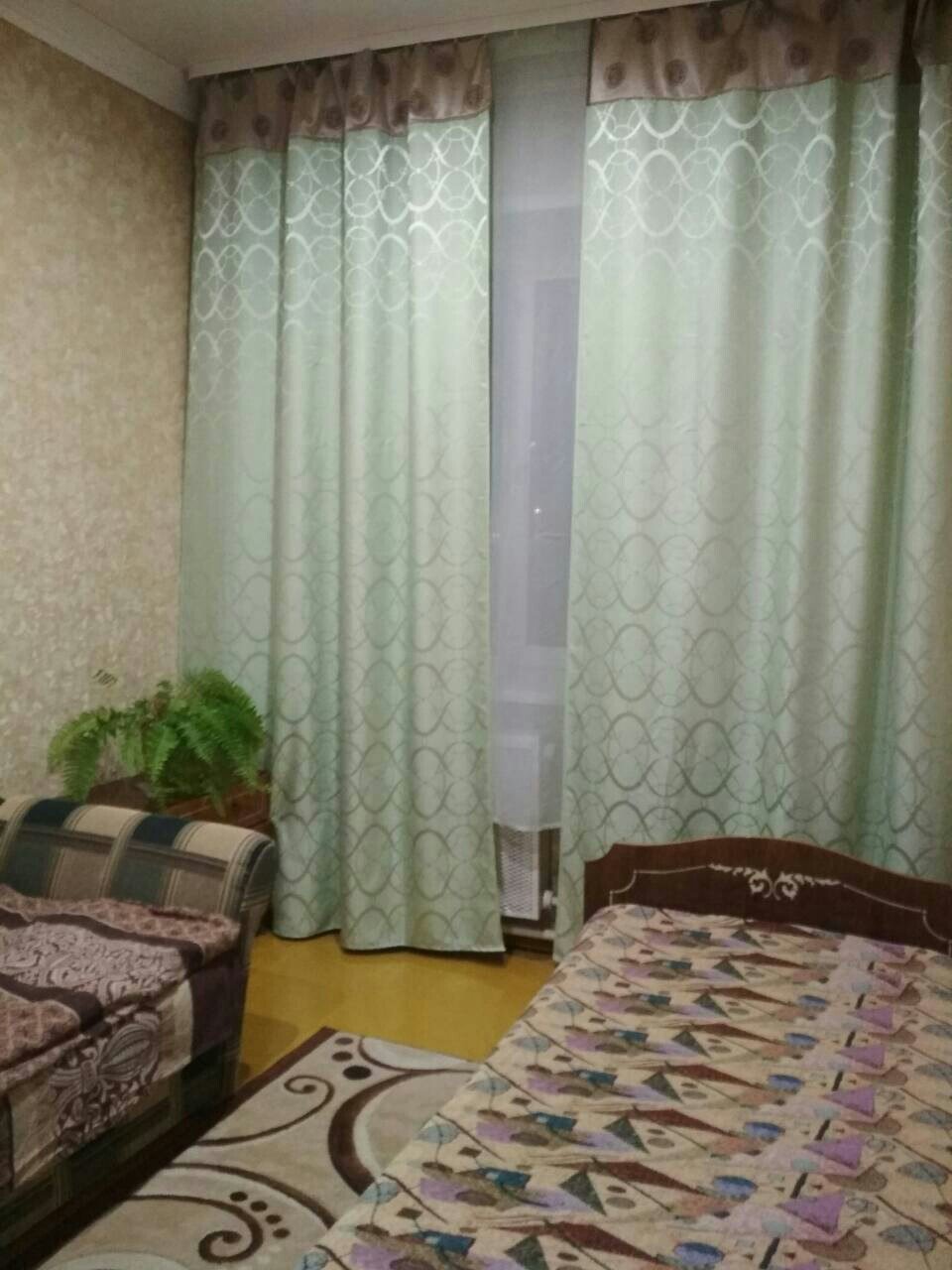 3-комнатная квартира, Революции пр. 62