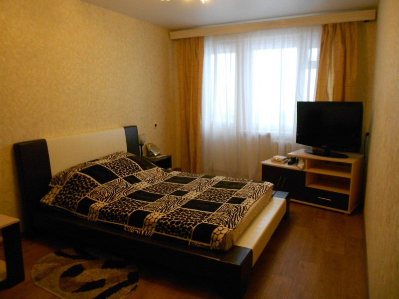 2-комнатная квартира, Мицкевича Адама ул. 11