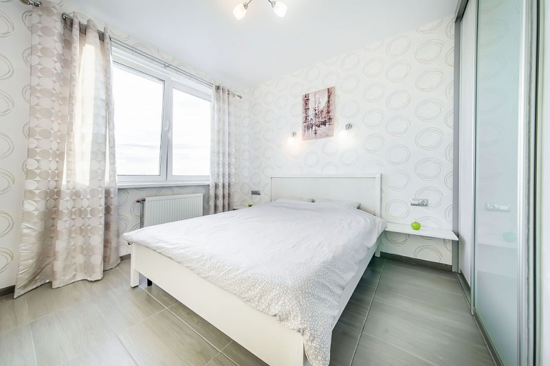 1-комнатная квартира, Дзержинского пр. 19