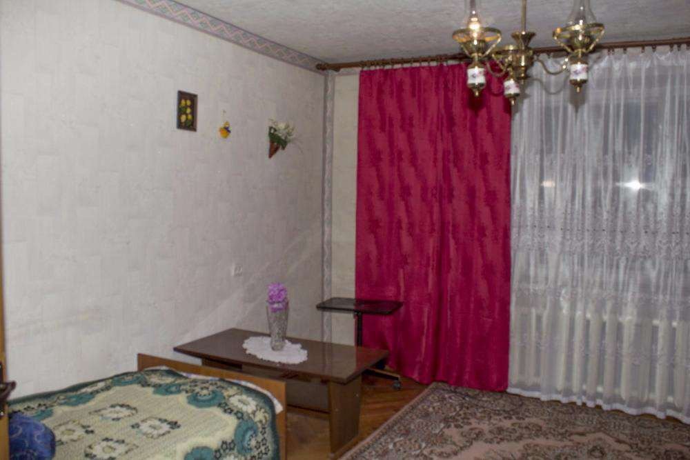 3-комнатная квартира, Металлургов бул. 13