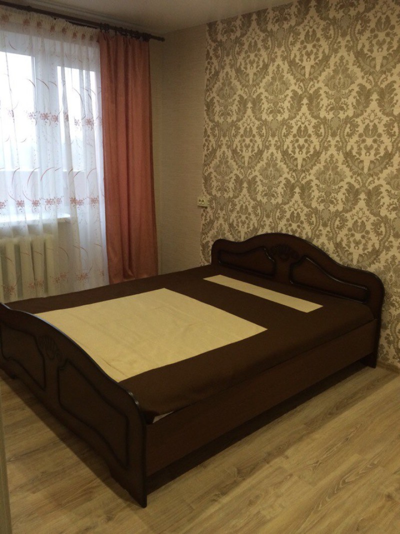 2-комнатная квартира, 17-й микрорайон 27