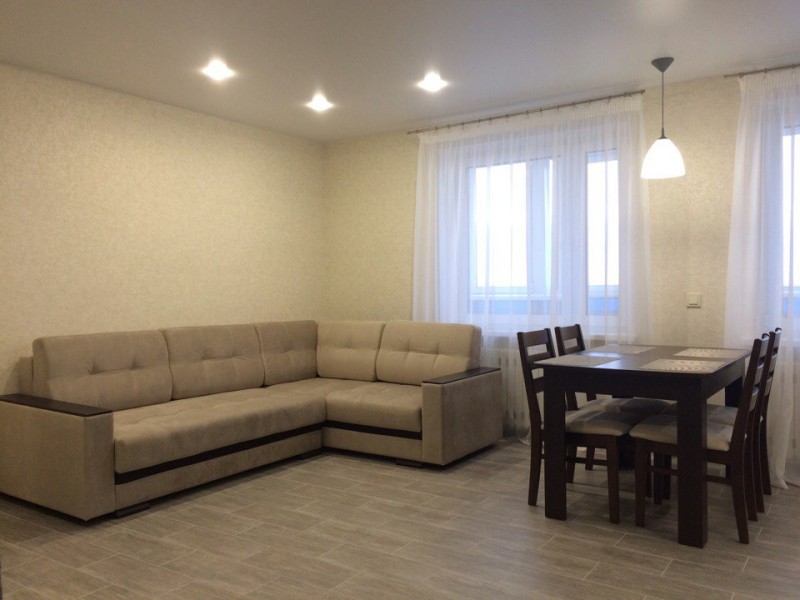 2-комнатная квартира, Маркса Карла ул. 4