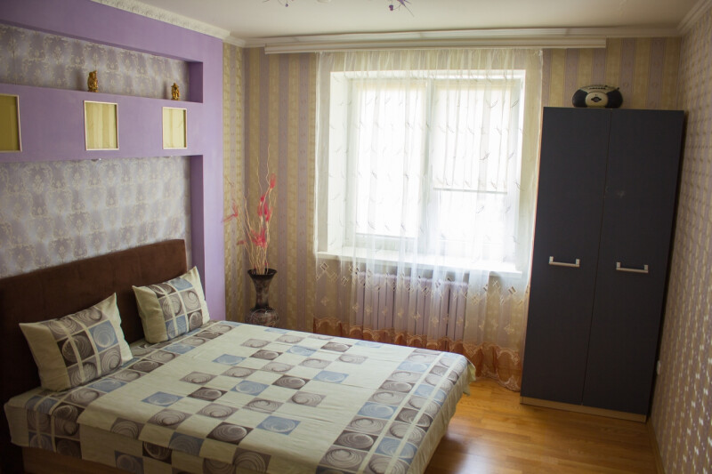 3-комнатная квартира, Московская ул. 374