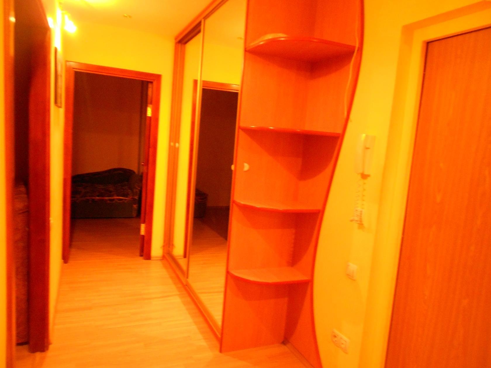 2-комнатная квартира, Короткевича ул. 14