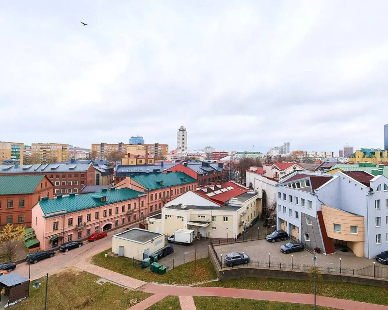 Фото 2: Квартира посуточно — Двухкомнатная квартира с видом на Раковское предместье на Немиге