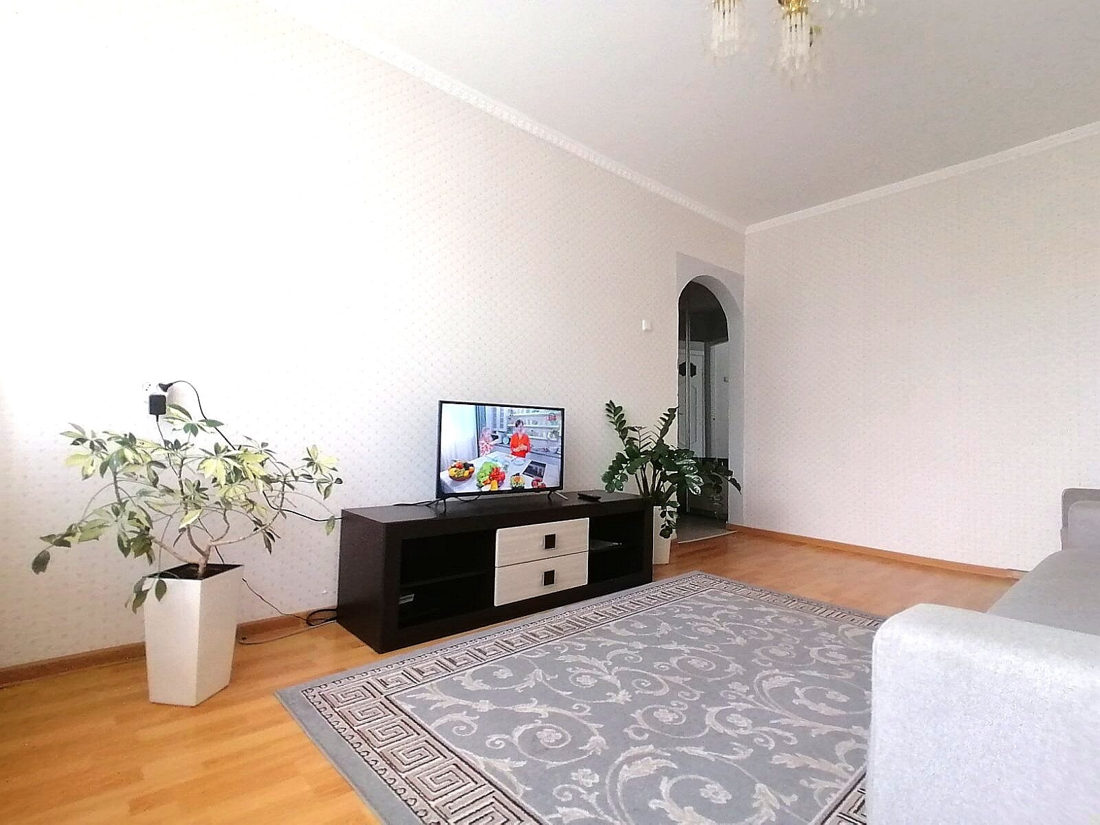 2-комнатная квартира, Суворова ул. 25