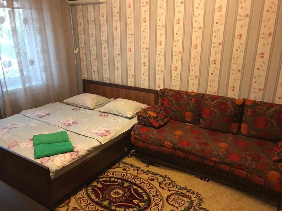 2-комнатная квартира, Симонова ул. 5